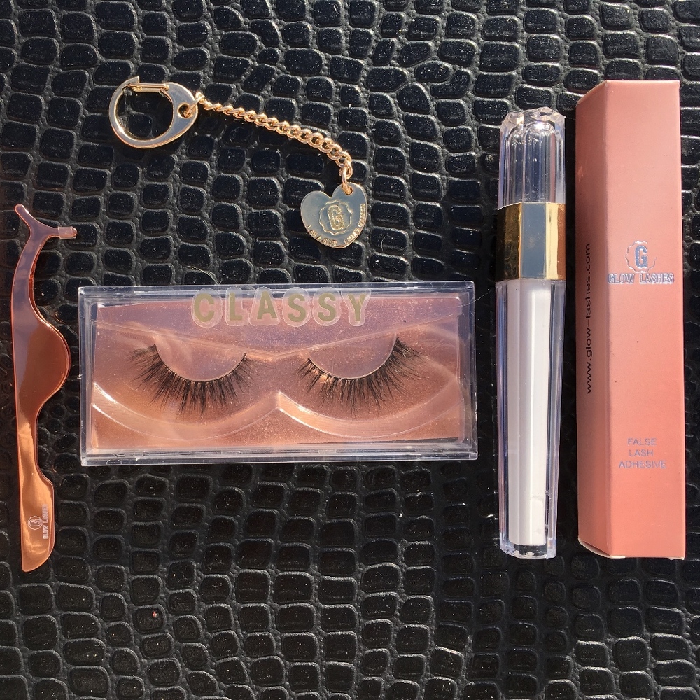 Glow Lashes 3D Luxury Lashes Gift Set - Picture 5 of 5